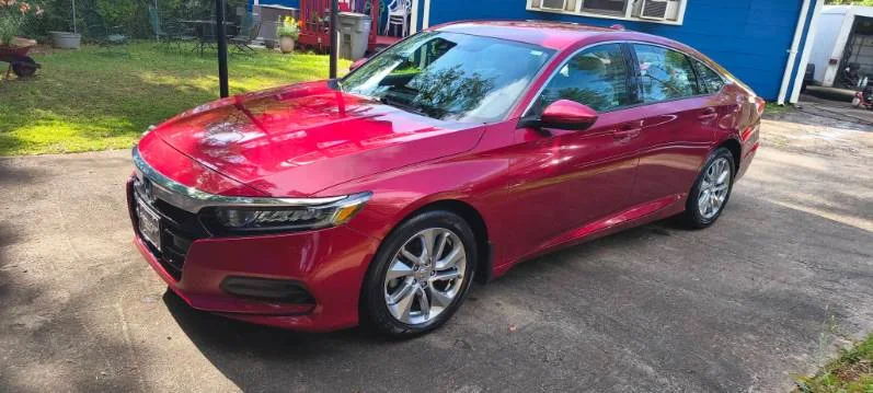 Red Honda Accord washed and waxed by Grindtime Mobile Detailing